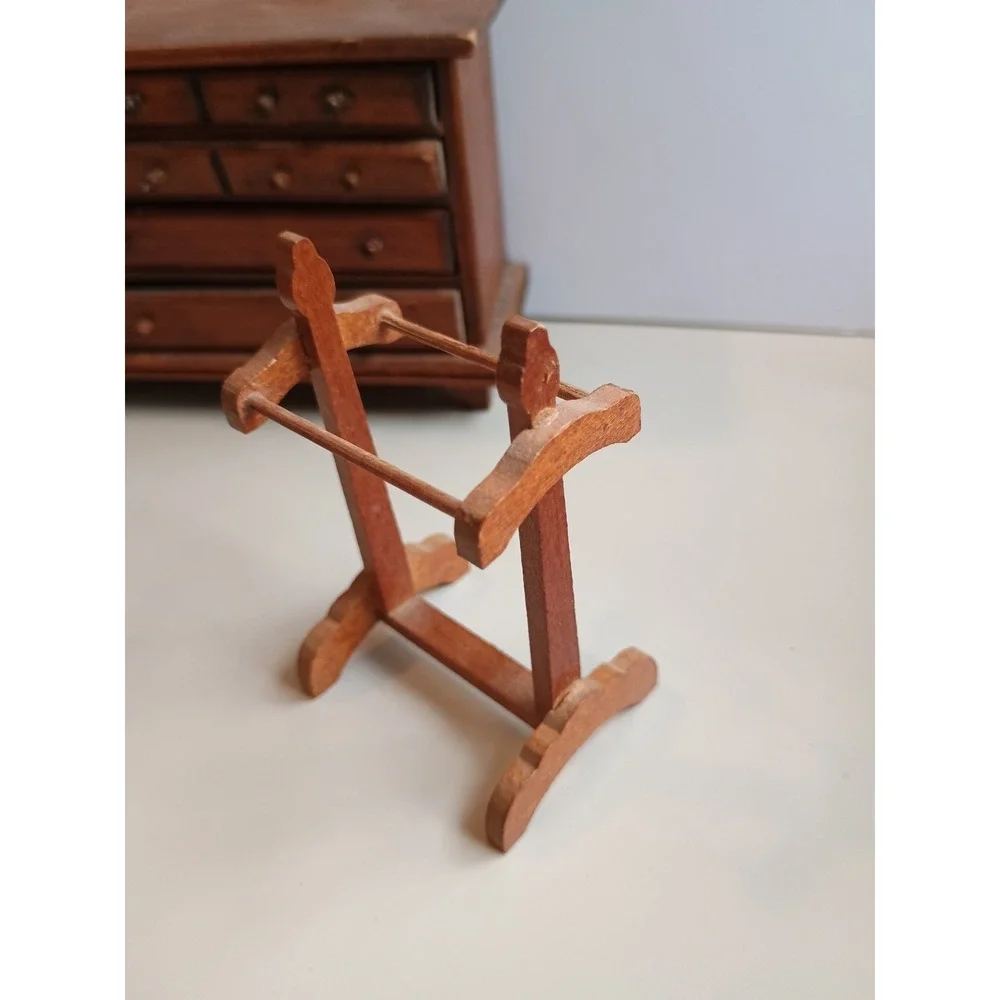 Vintage Miniatures Doll House Wooden Furniture Canopy‎ Bed Dresser Quilt Rack